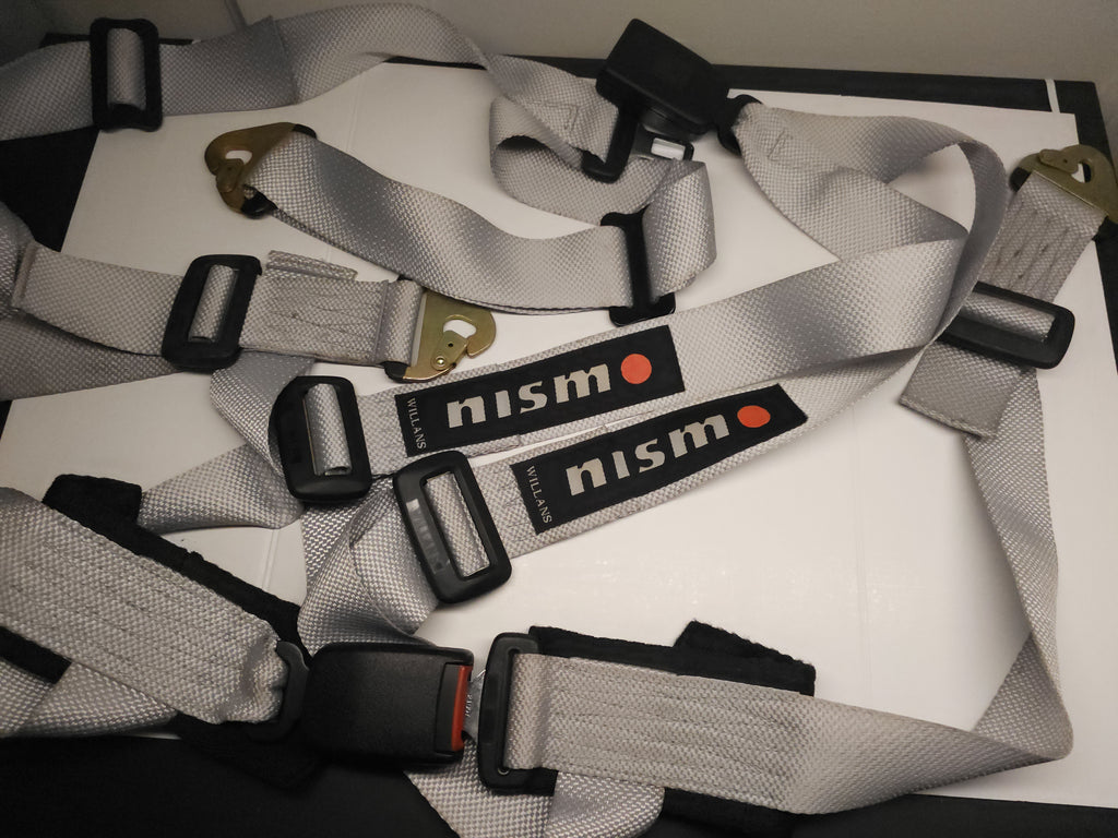 NISMO 4-point Willans harness 86850-RS010