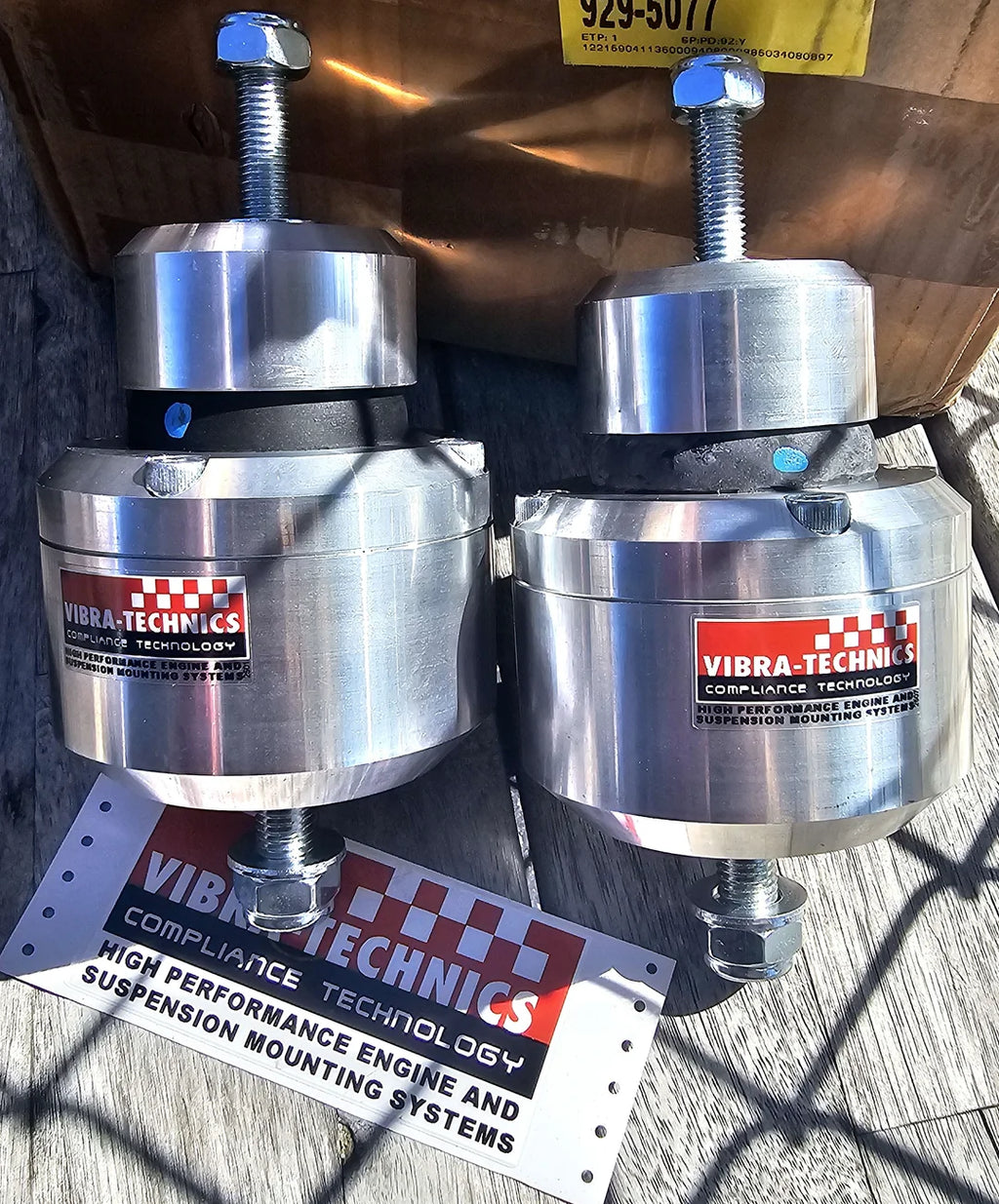 VIBRA-TECHNICS 350Z (Z33) ENGINE MOUNT